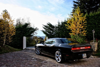 Dodge Challenger SRT8 schwarz