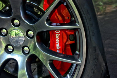 Dodge Challenger SRT mit 6 Kolben Brembo Bremsanlage