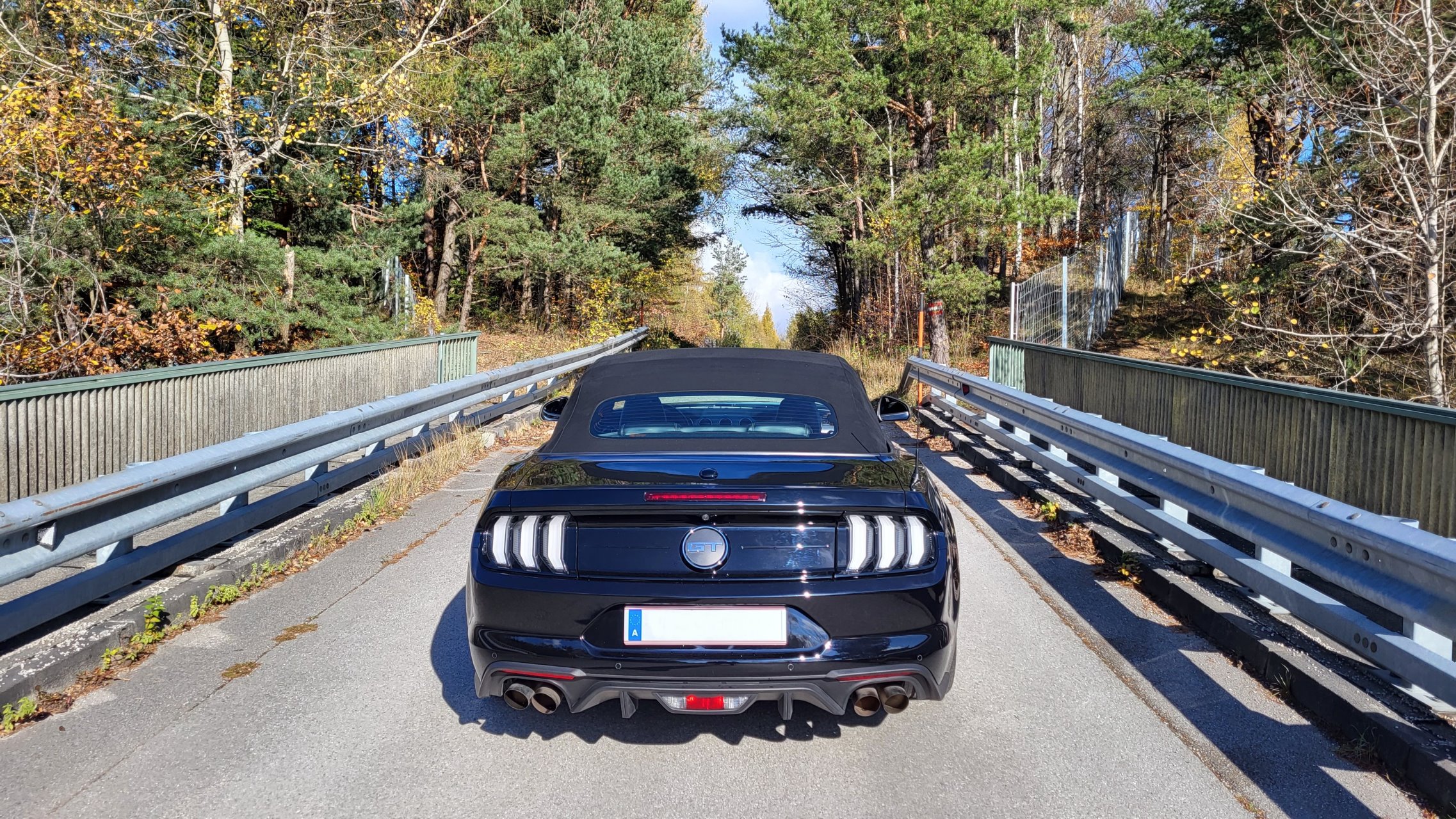 Ford Mustang GT 5.0 Cabrio in Österreich bei rent-full-power mieten