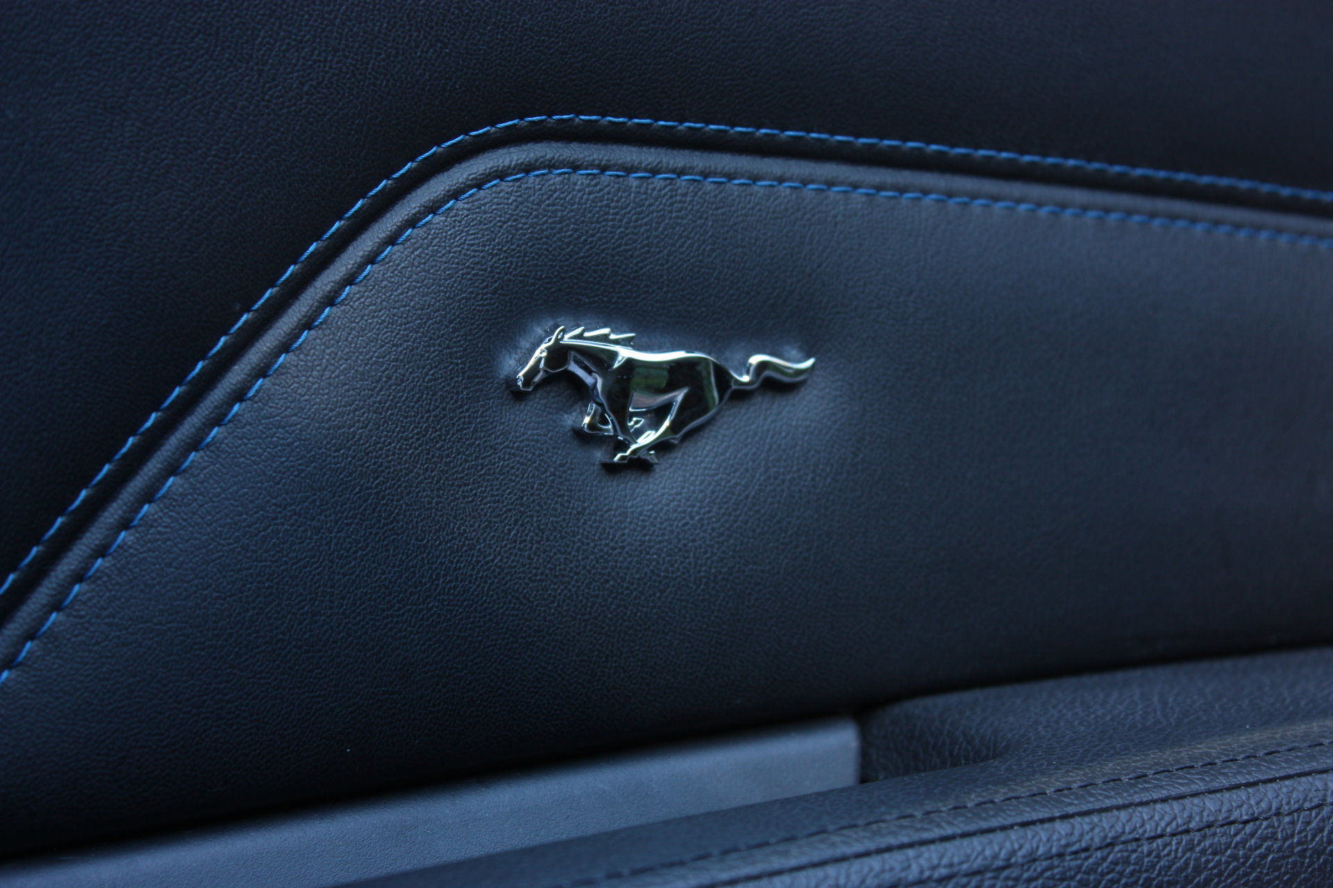 Ford Mustang GT Premium Innenraum