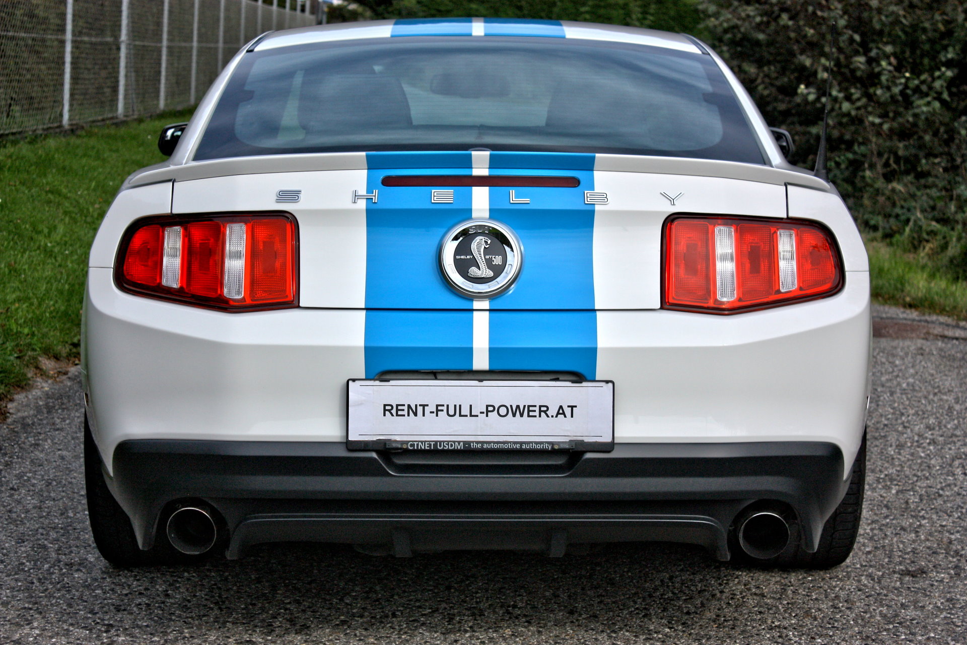 Ford Mustang Shelby GT 500 Clone mit brachialer SLP Auspuffanlage